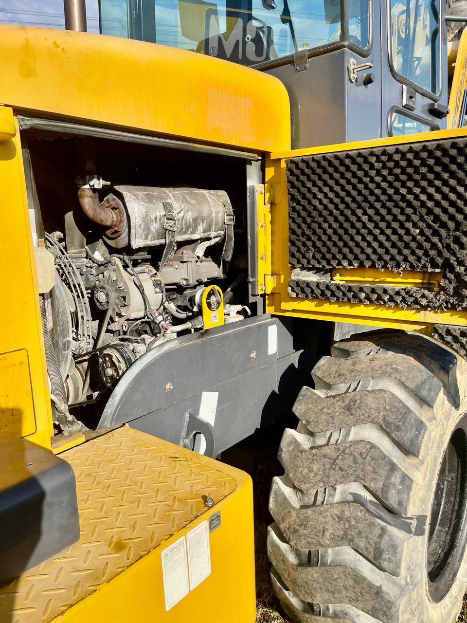 Carregadeira LiuGong 816c - Imagem 4